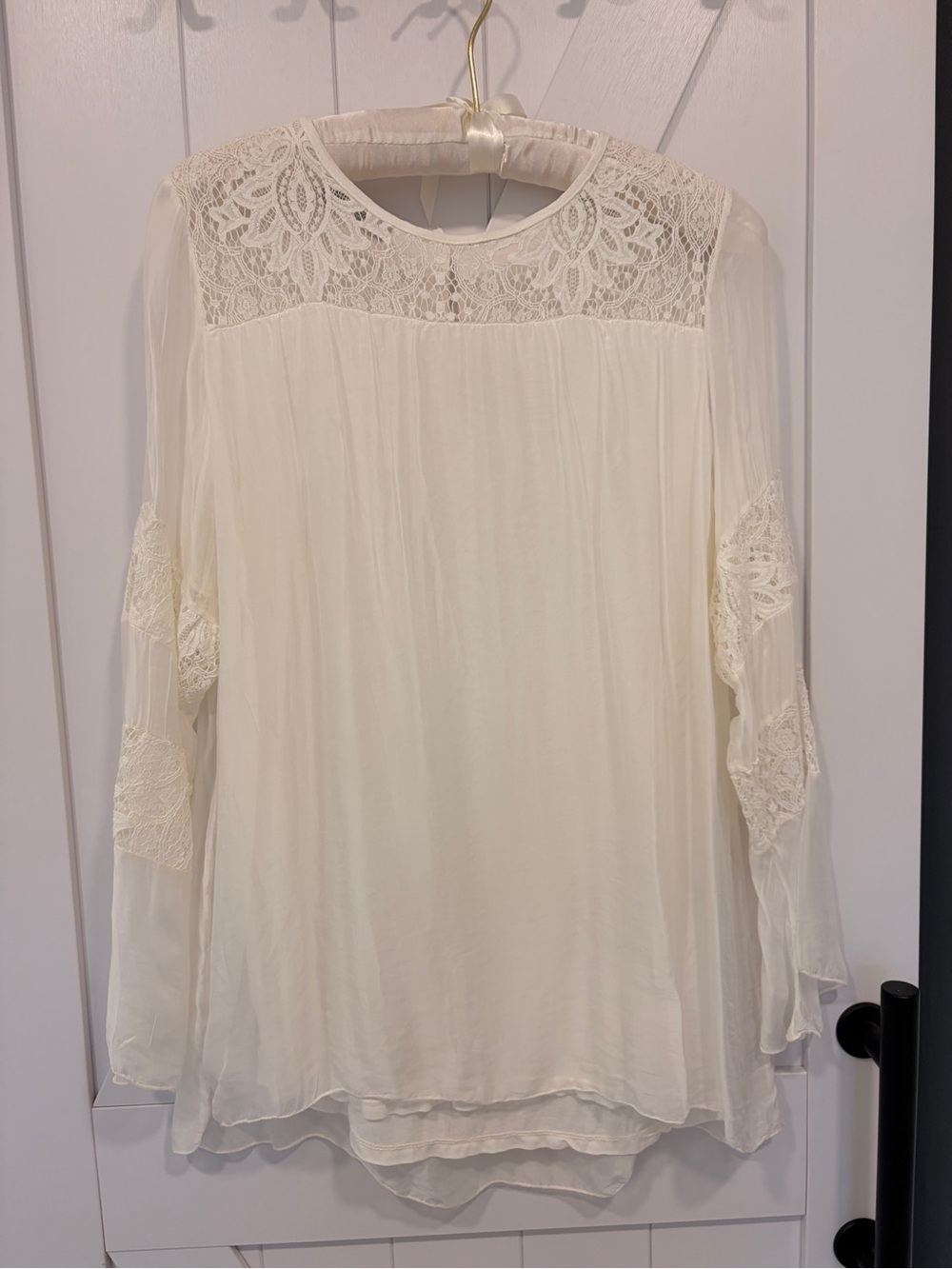 Italian viscose/silk lace blouse sz small